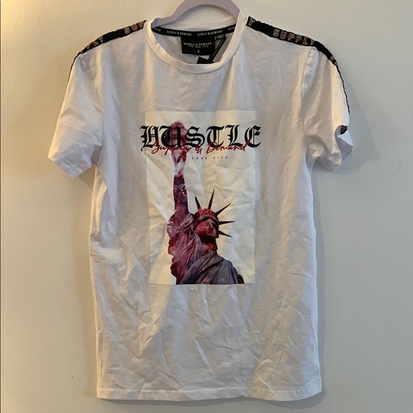 Hustler Hollywood White Short Sleeve Tee with Graphic Design - Picture 1 of 9